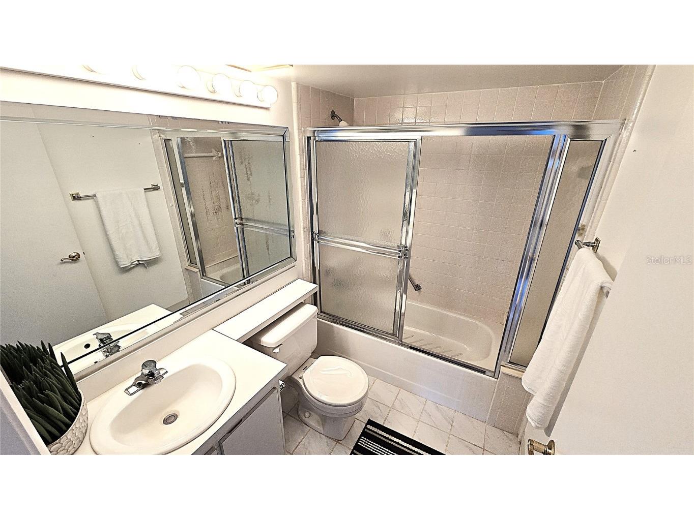 1109 Pine Ridge Circle W #C1 Tarpon Springs FL 34688 TB8424621 image32