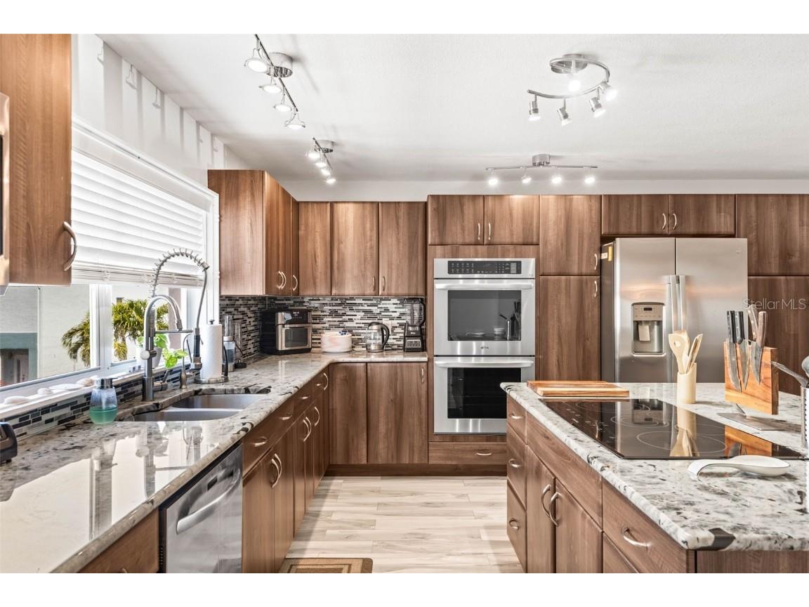 1109 Pinellas Bayway S #102 Saint Petersburg FL 33715 TB8457866 image14