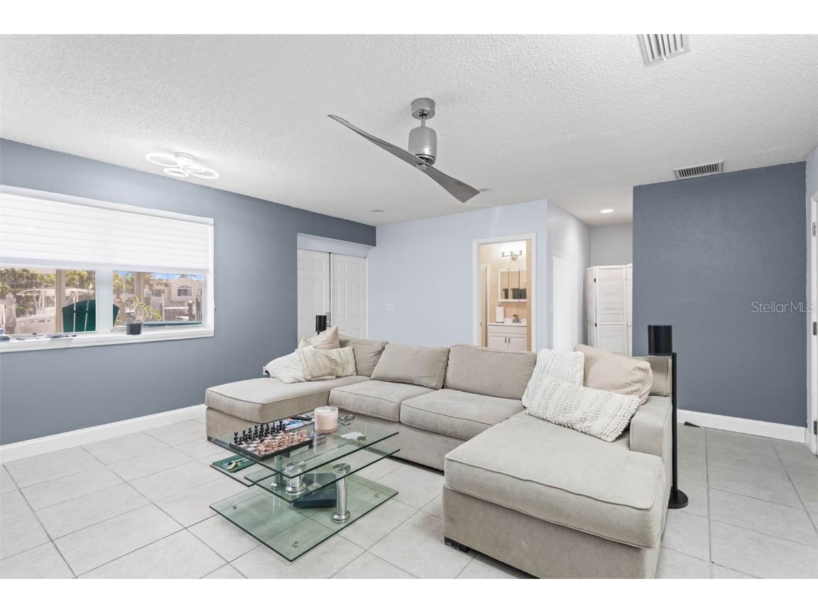 1109 Pinellas Bayway S #102 Saint Petersburg FL 33715 TB8457866 image20