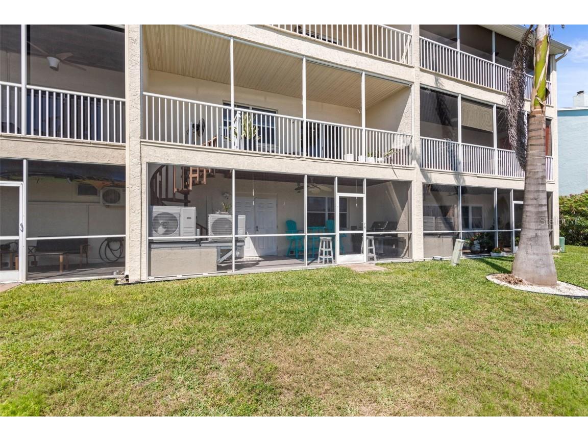 1109 Pinellas Bayway S #102 Saint Petersburg FL 33715 TB8457866 image36