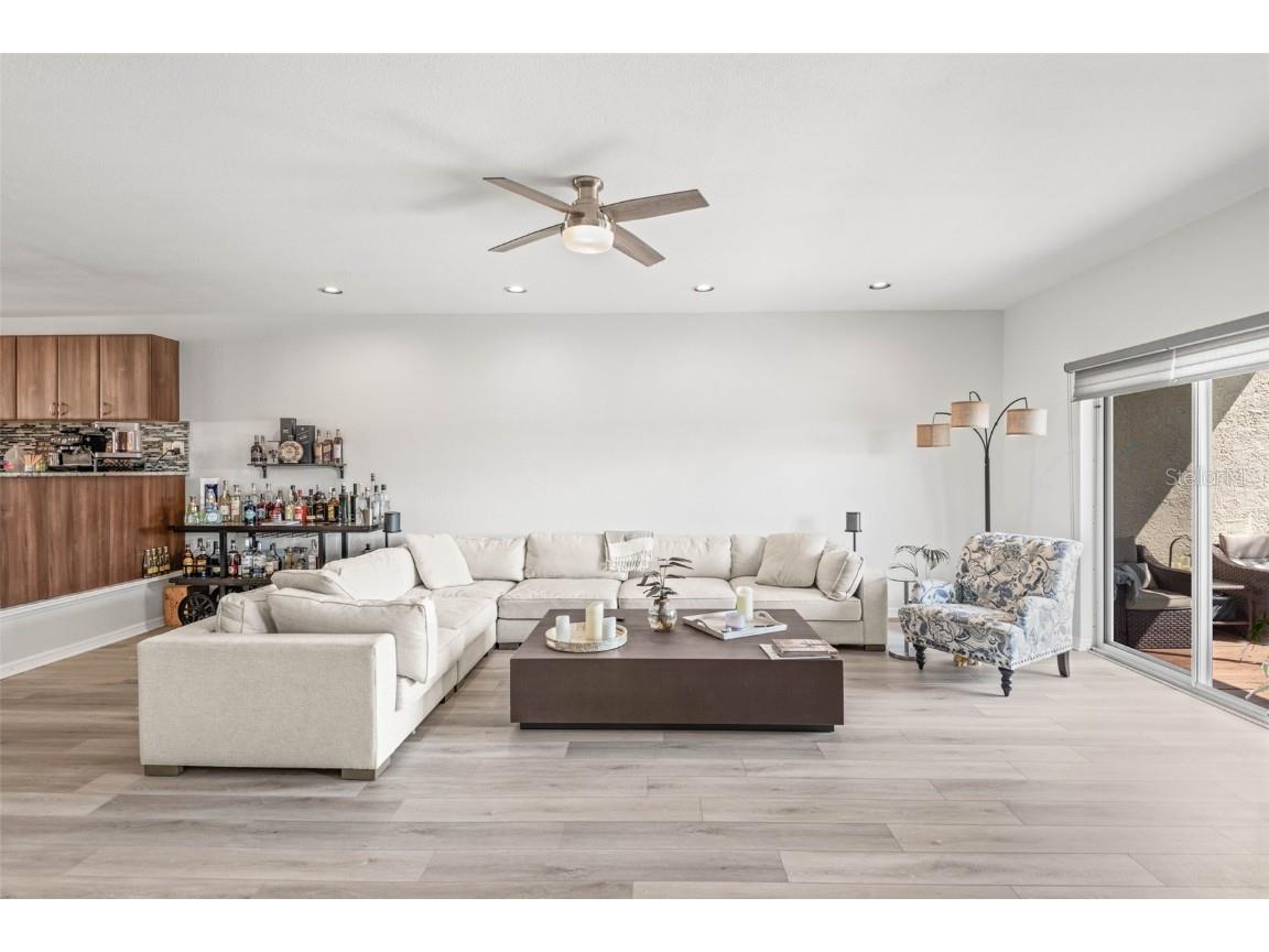 1109 Pinellas Bayway S #102 Saint Petersburg FL 33715 TB8457866 image5