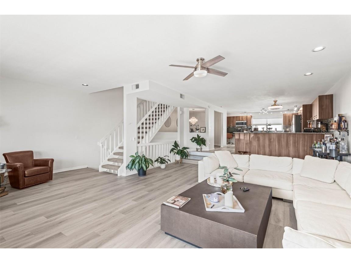 1109 Pinellas Bayway S #102 Saint Petersburg FL 33715 TB8457866 image7