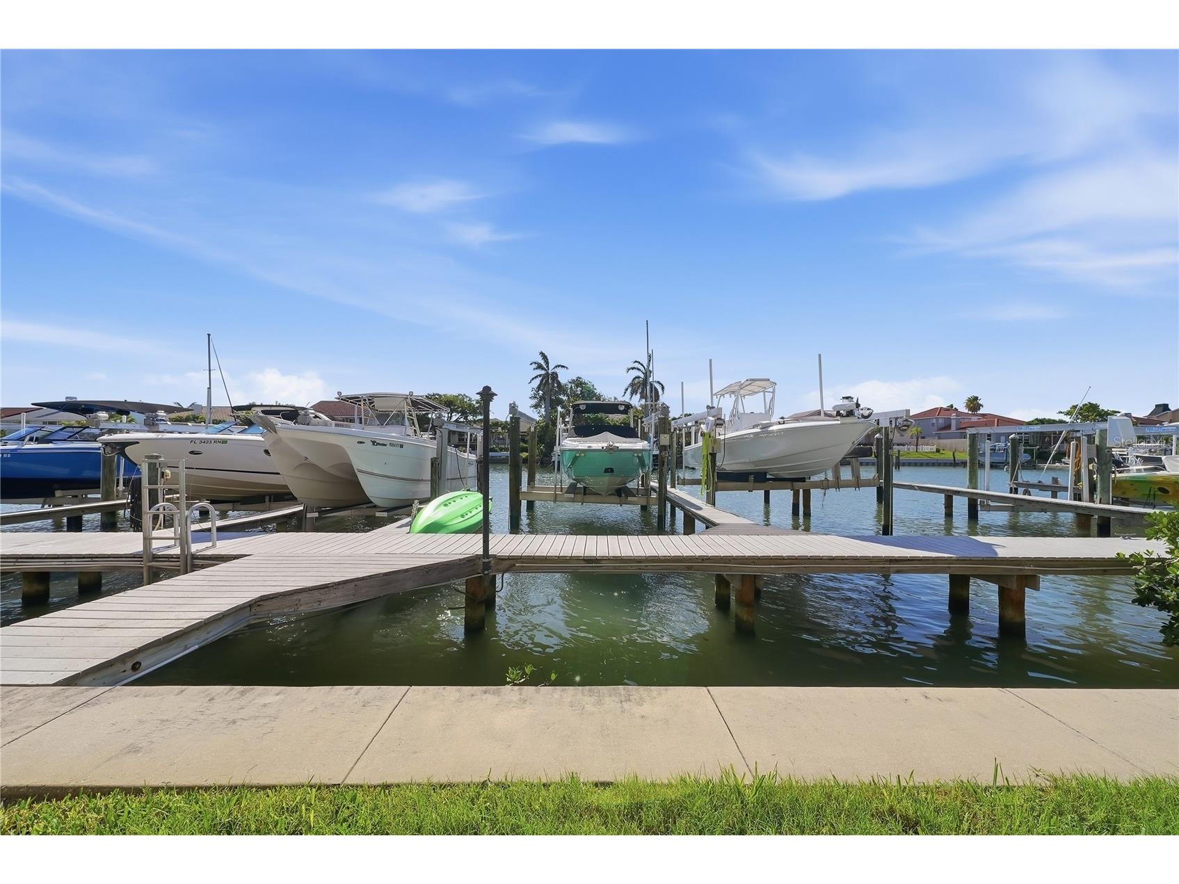 1109 Pinellas Bayway S #103 Tierra Verde FL 33715 TB8512422 image43