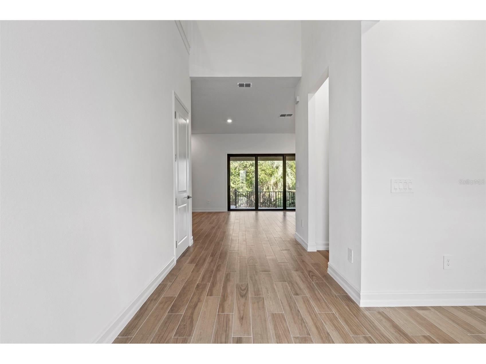 1109 Seagrape Drive Ruskin FL 33570 TB8455920 image15
