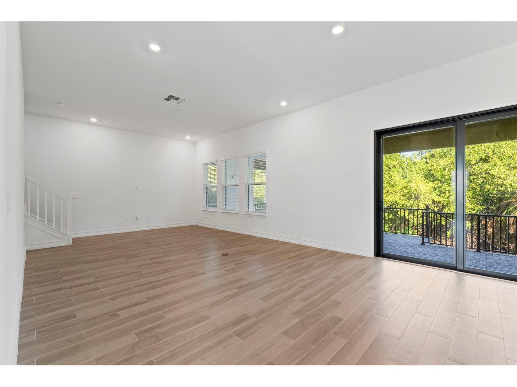 1109 Seagrape Drive Ruskin FL 33570 TB8455920 image28