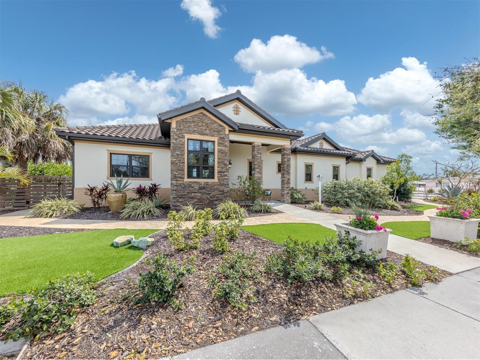 1109 The Rialto Venice FL 34285 N6143188 image2