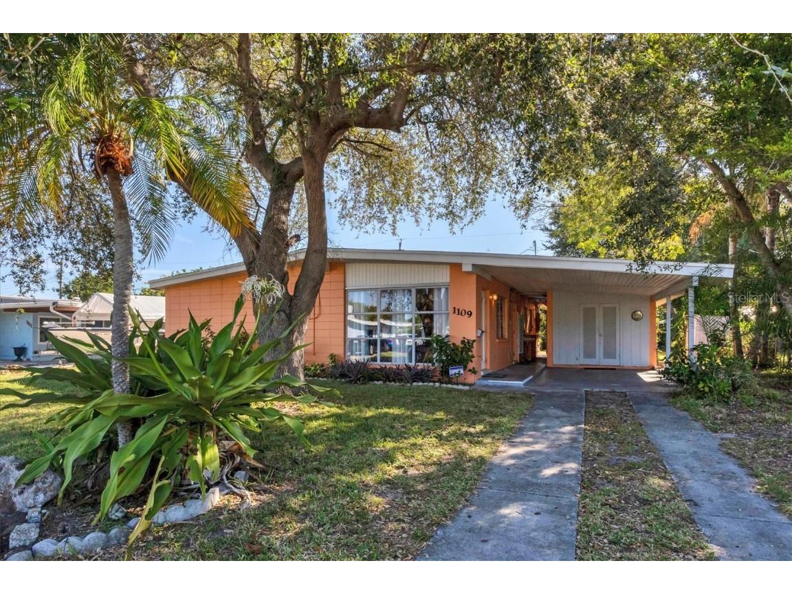 1109 Yale Avenue Bradenton FL 34207 A4583580 image1