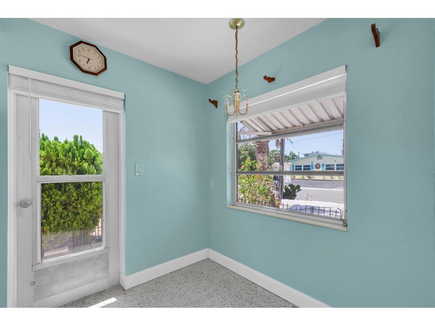 11095 2nd Street E #UNIT A Treasure Island FL 33706 TB8503423 image13