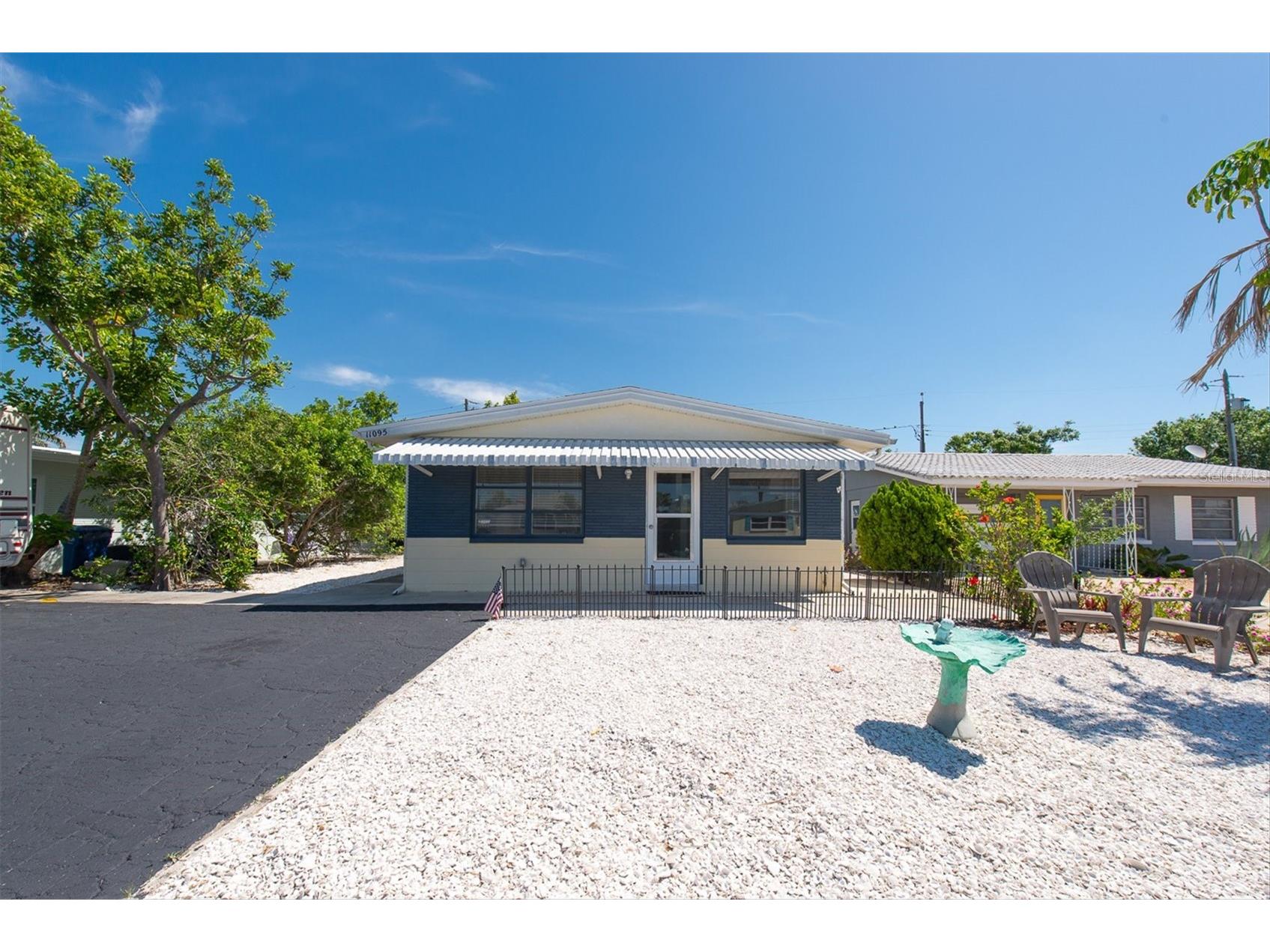 11095 2nd Street E #UNIT A Treasure Island FL 33706 TB8503423 image2