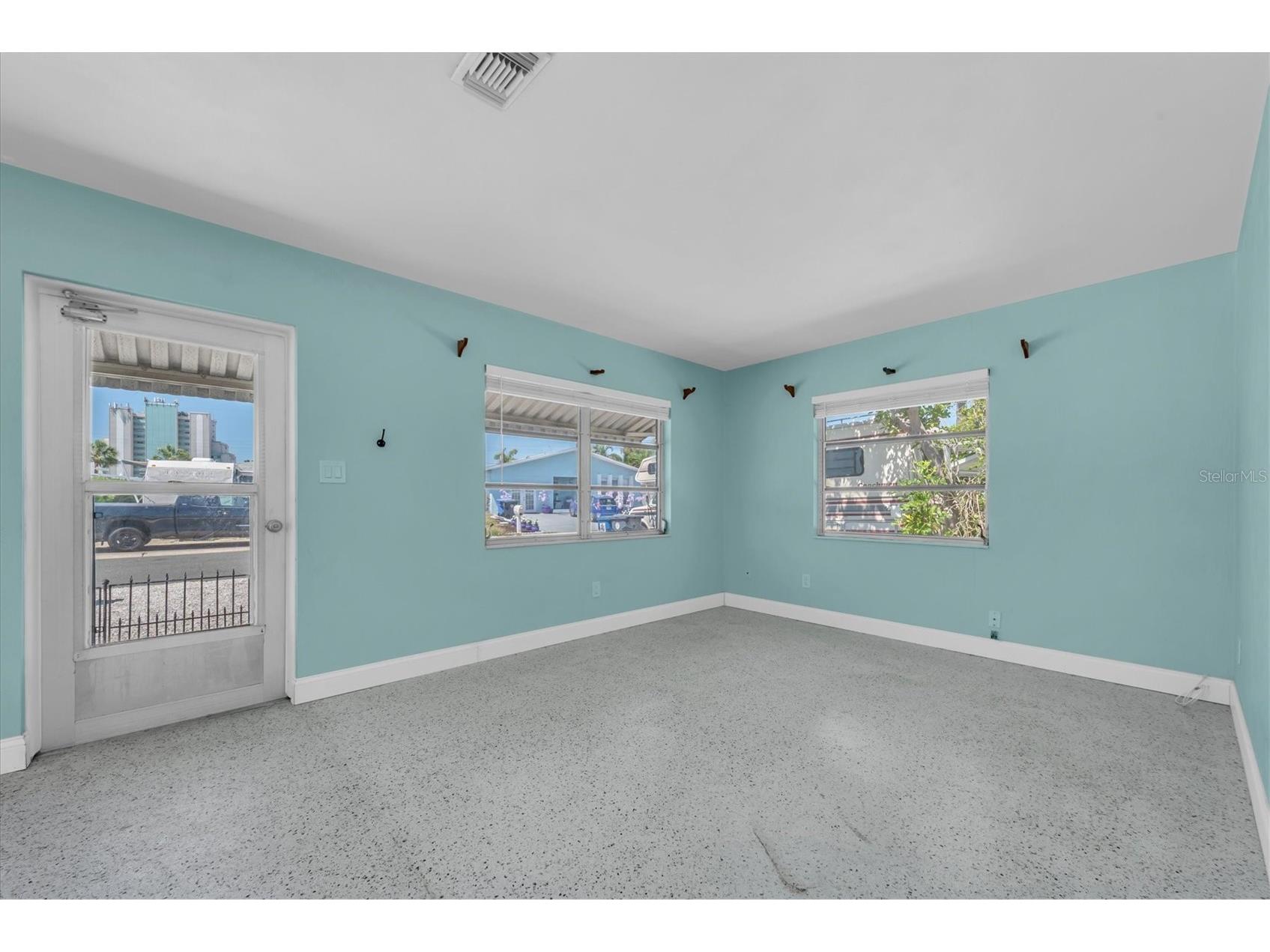 11095 2nd Street E #UNIT A Treasure Island FL 33706 TB8503423 image5