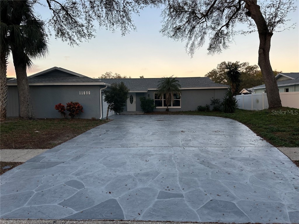 11096 117th Way Seminole FL 33778 TB8372358 image1