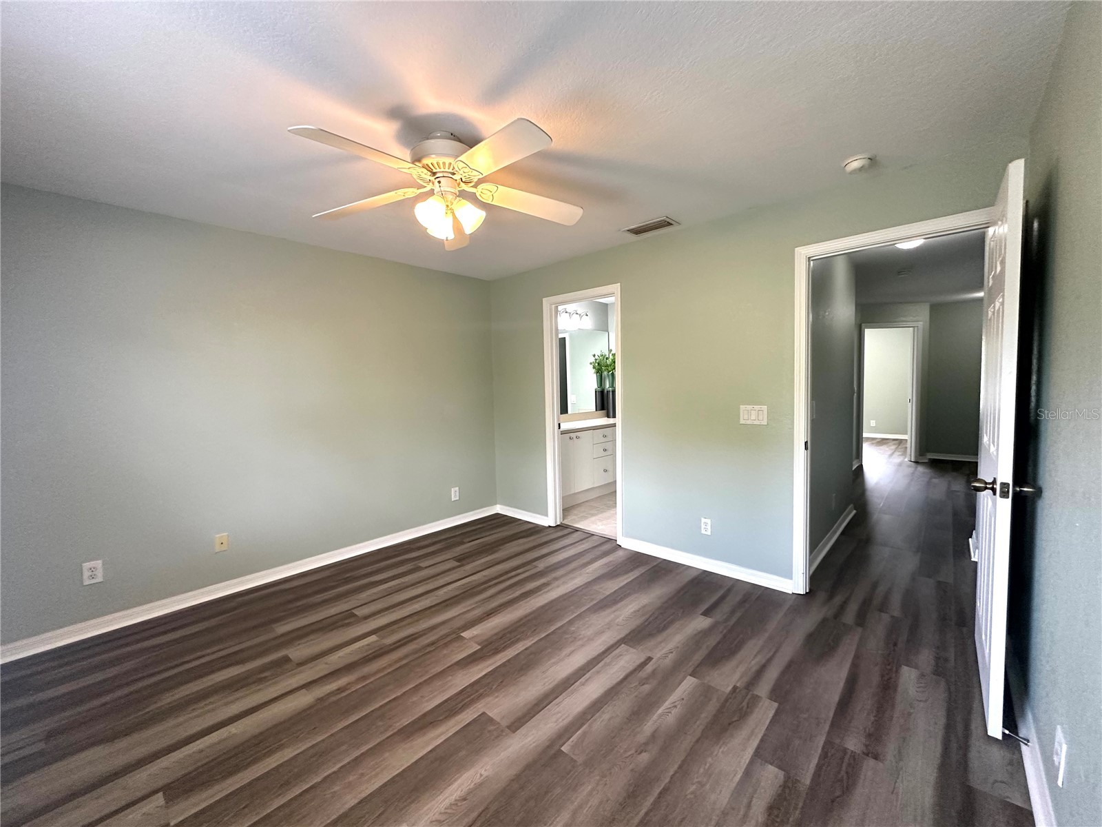 11096 Winter Crest Drive Riverview FL 33569 TB8525662 image10