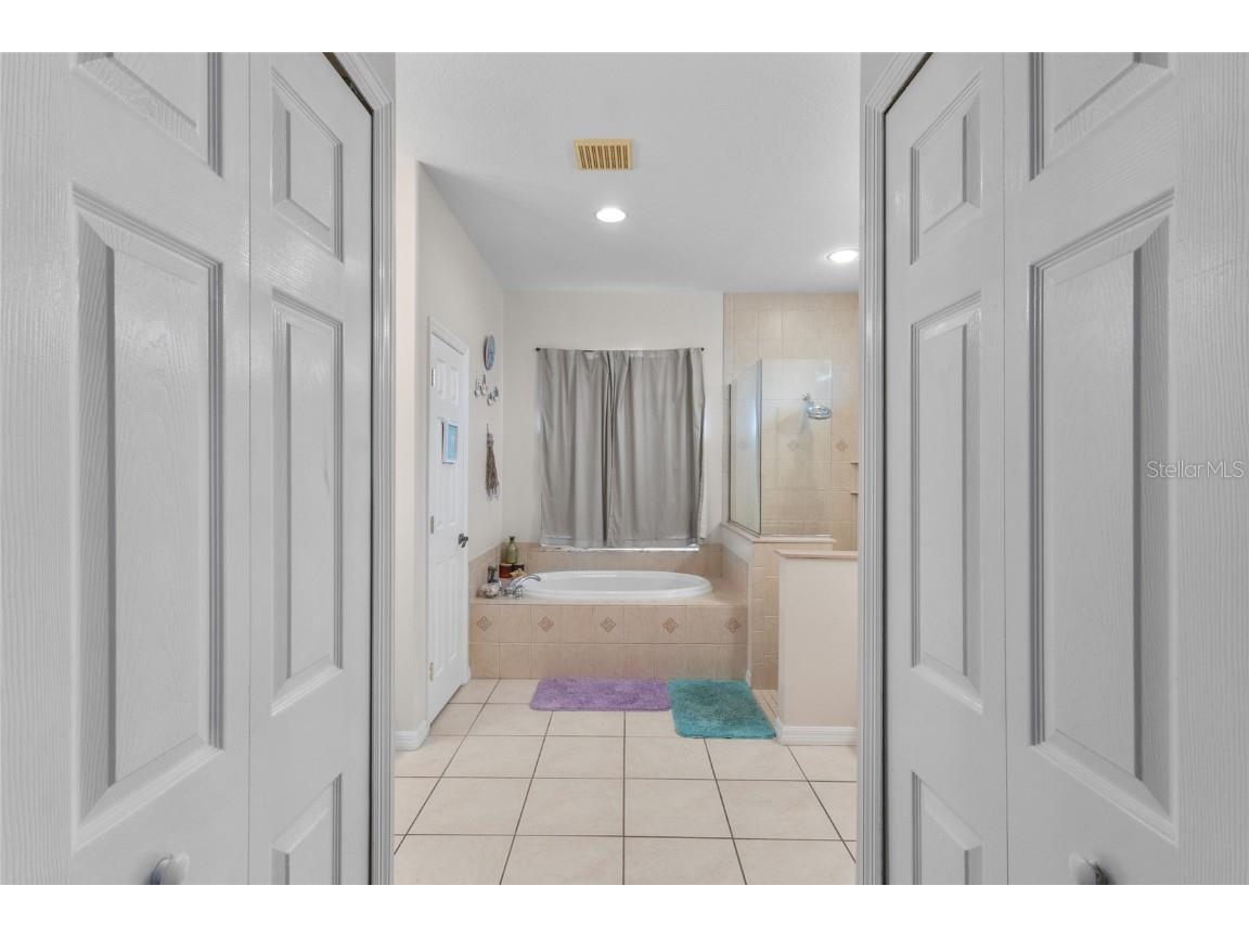 111 141st Court NE Bradenton FL 34212 A4667324 image8