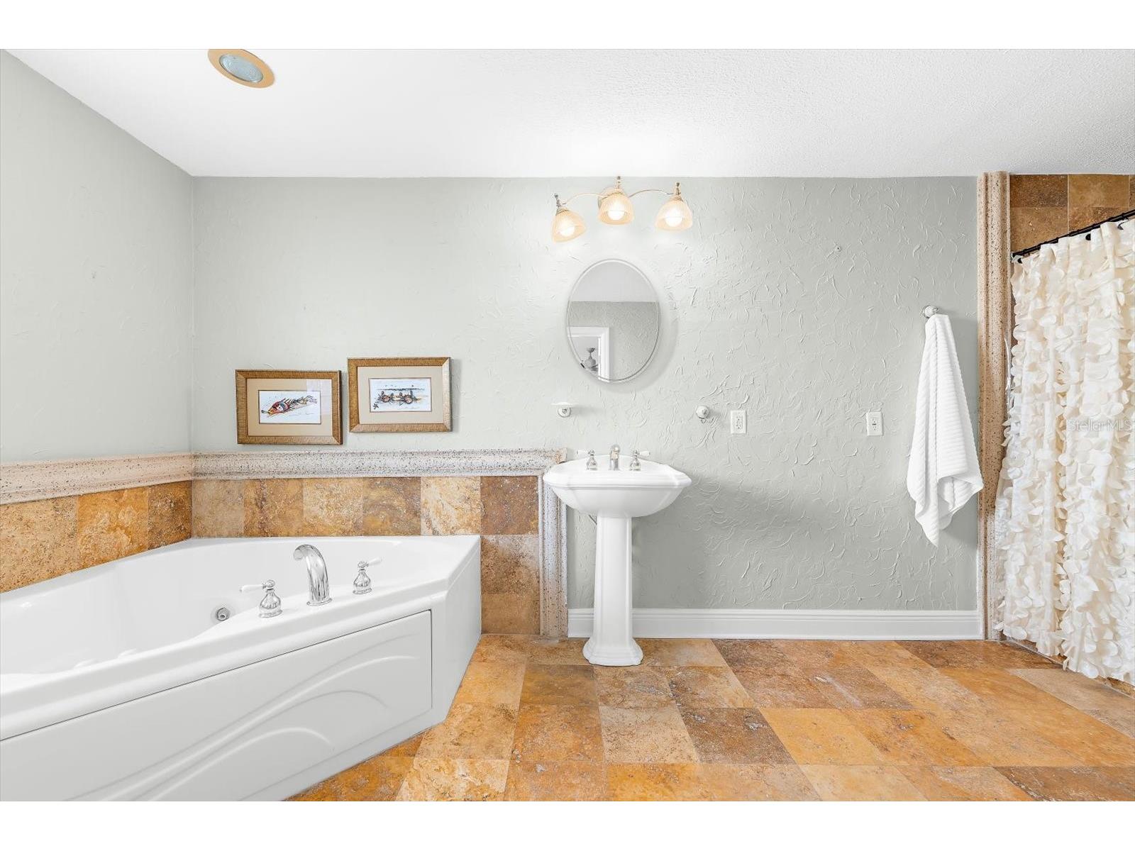 111 17th Street Belleair Beach FL 33786 TB8442655 image28