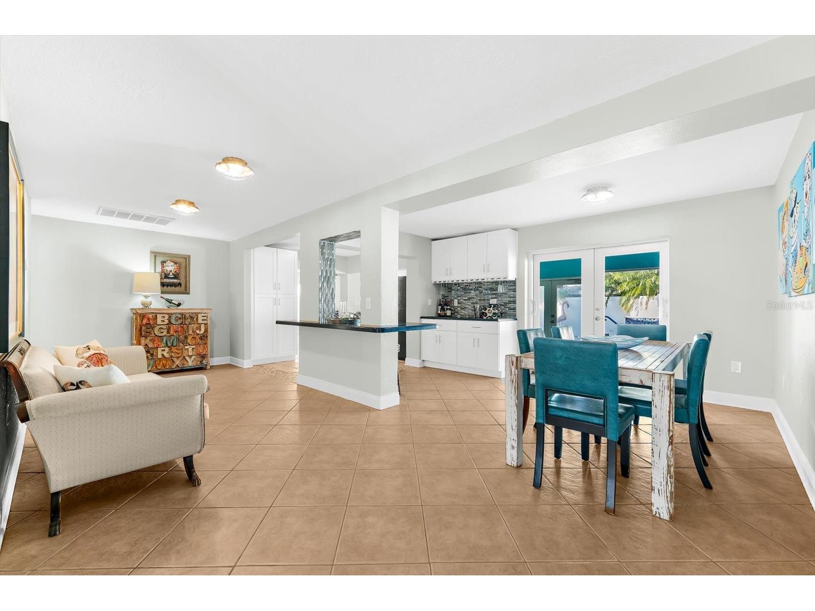 111 17th Street Belleair Beach FL 33786 TB8442655 image7