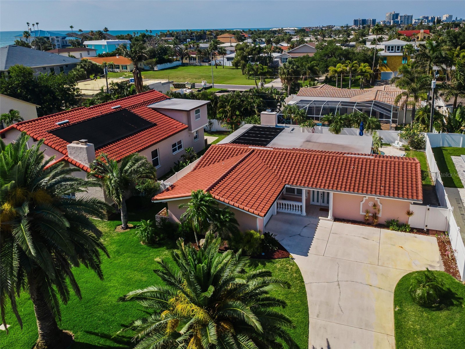 111 17th Street Belleair Beach FL 33786 TB8514392 image17