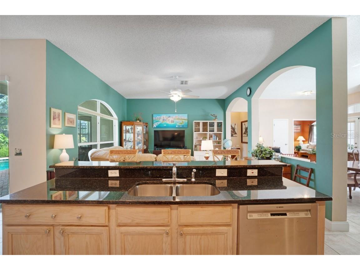 111 41st Street NE Bradenton FL 34208 A4674987 image14