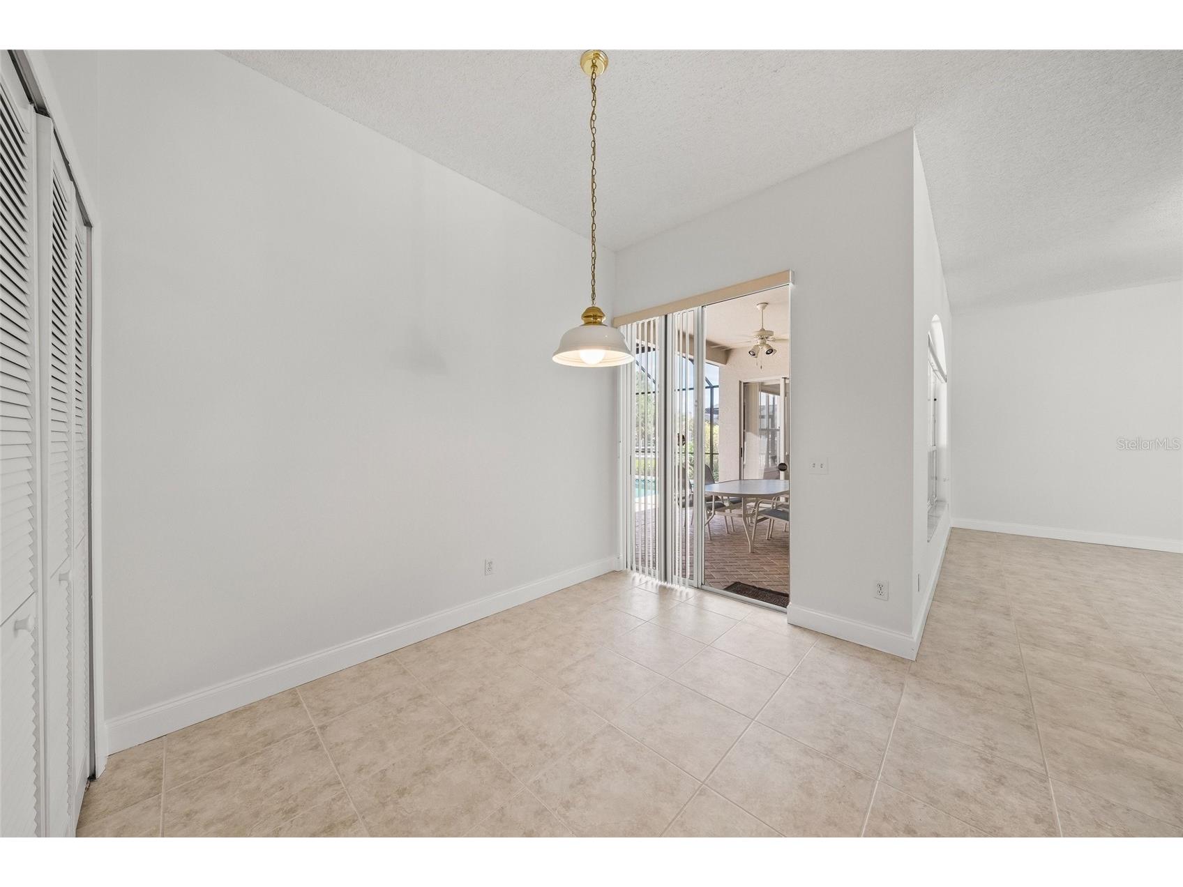 111 41st Street NE Bradenton FL 34208 A4690266 image27