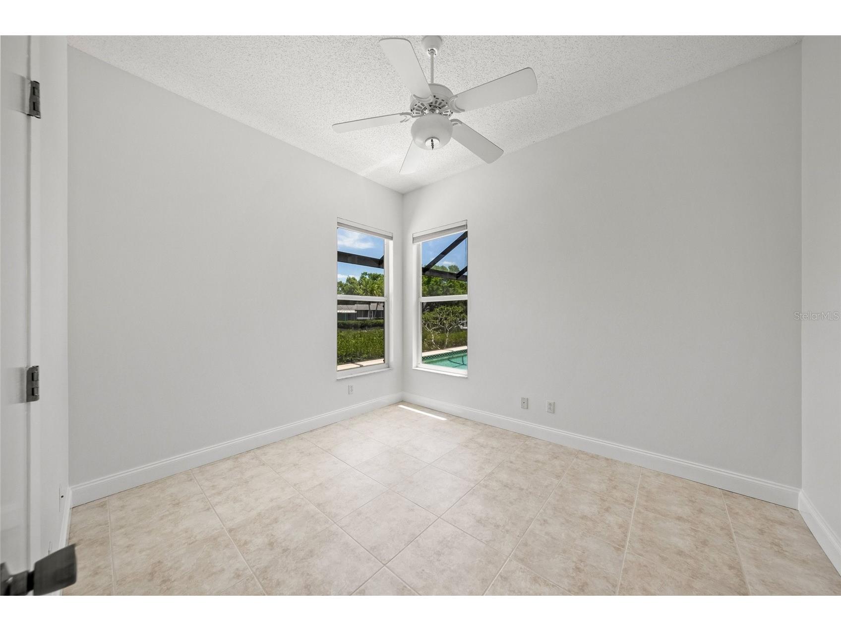 111 41st Street NE Bradenton FL 34208 A4690266 image32