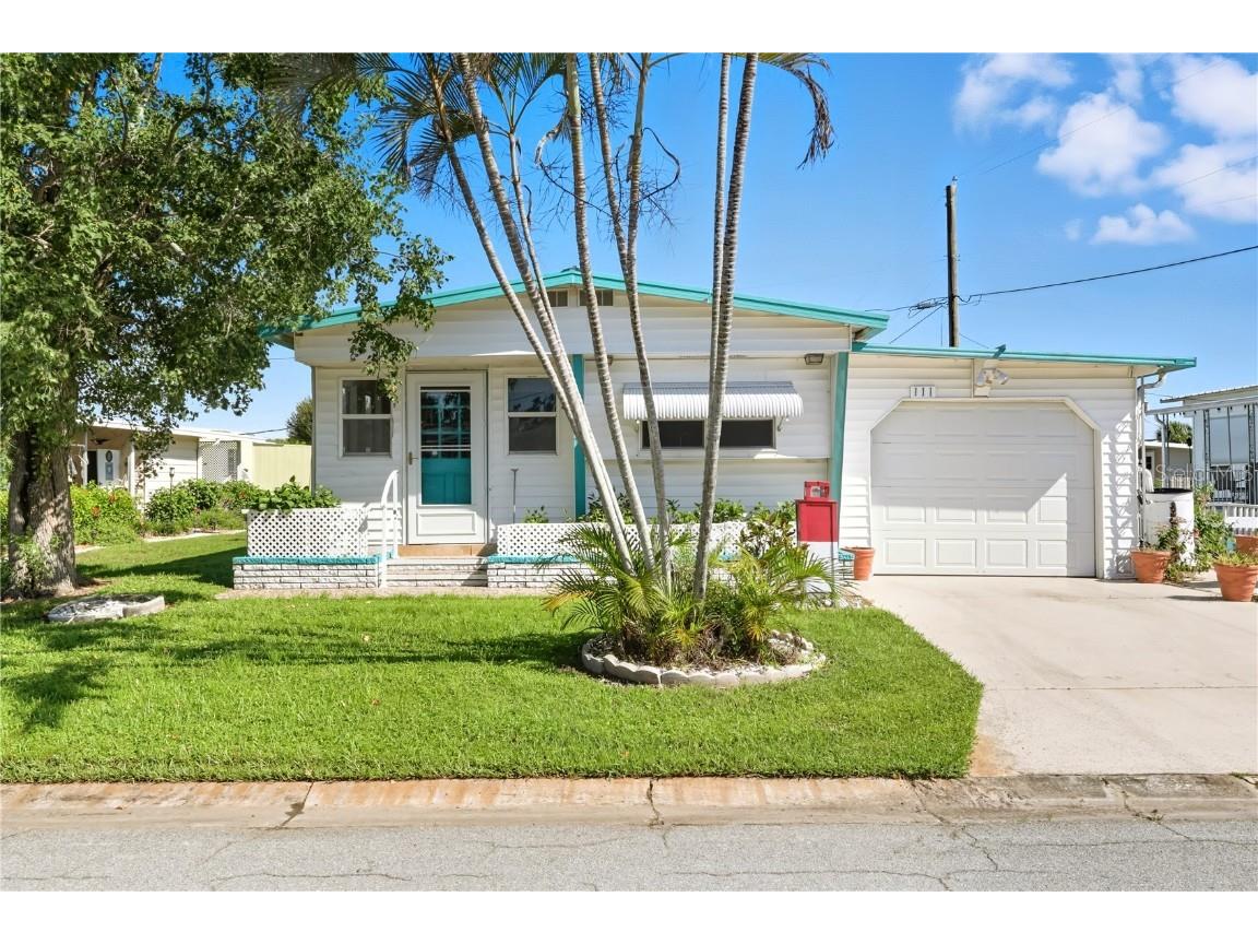 111 48th Avenue Terrace W Bradenton FL 34207 A4664972 image1