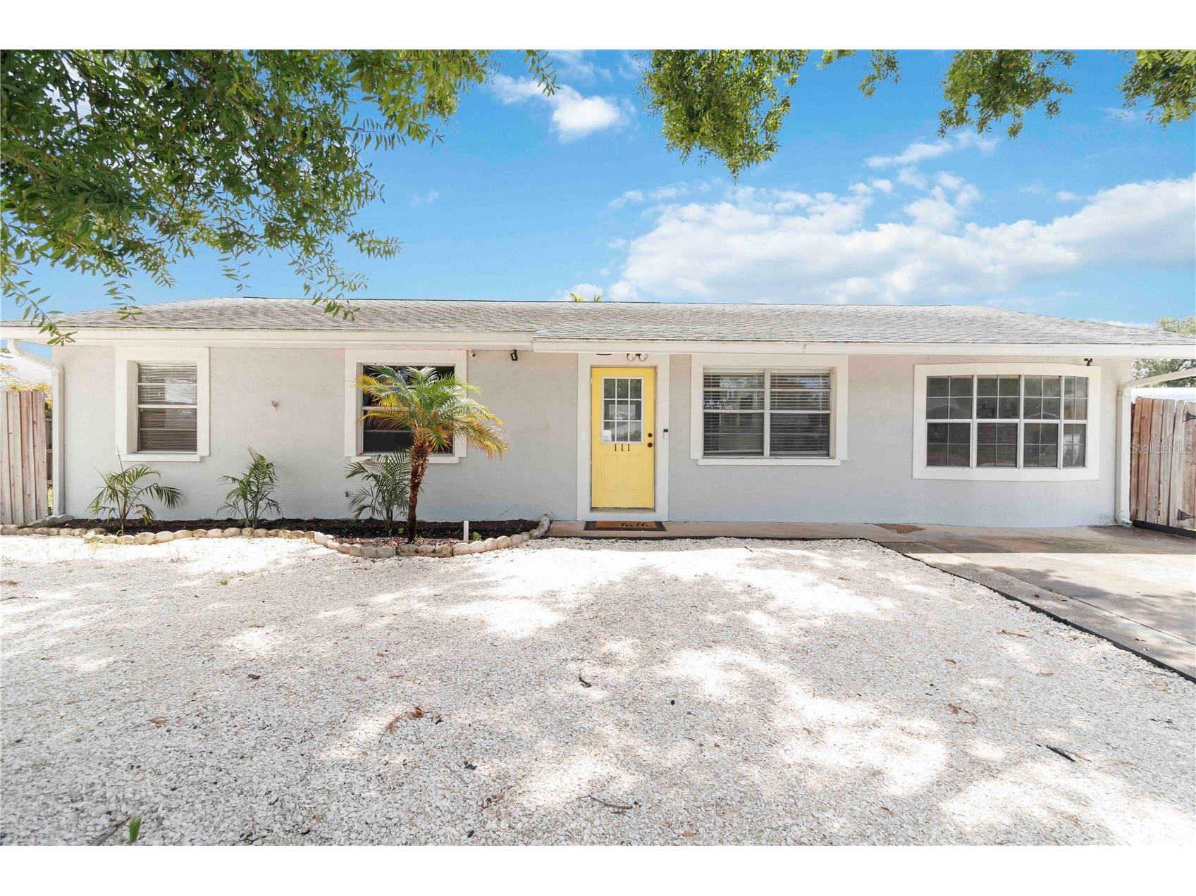 111 66th Street Court E Bradenton FL 34208 A4656337 image1