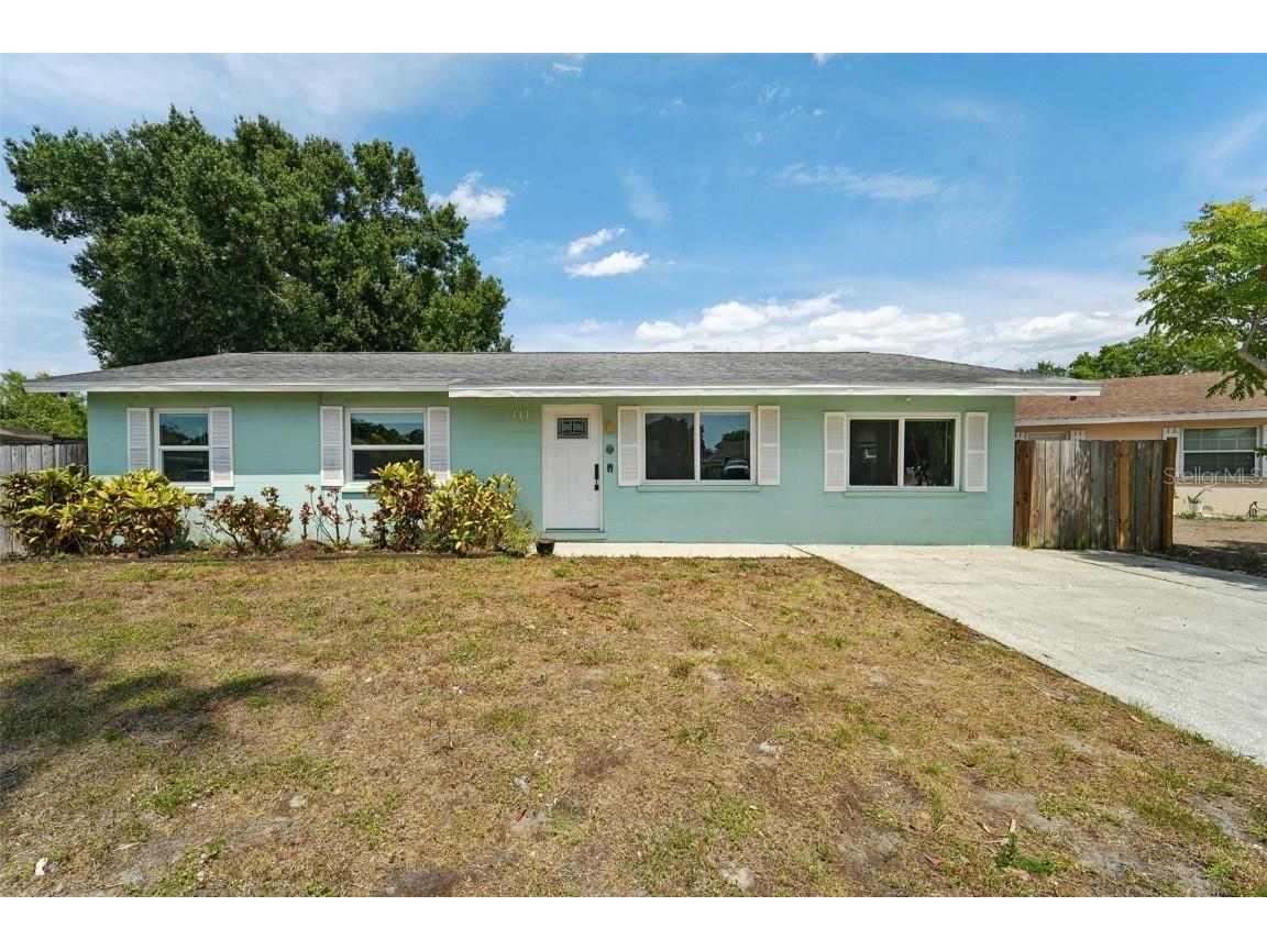 111 67th Street E Bradenton FL 34208 A4612182 image1