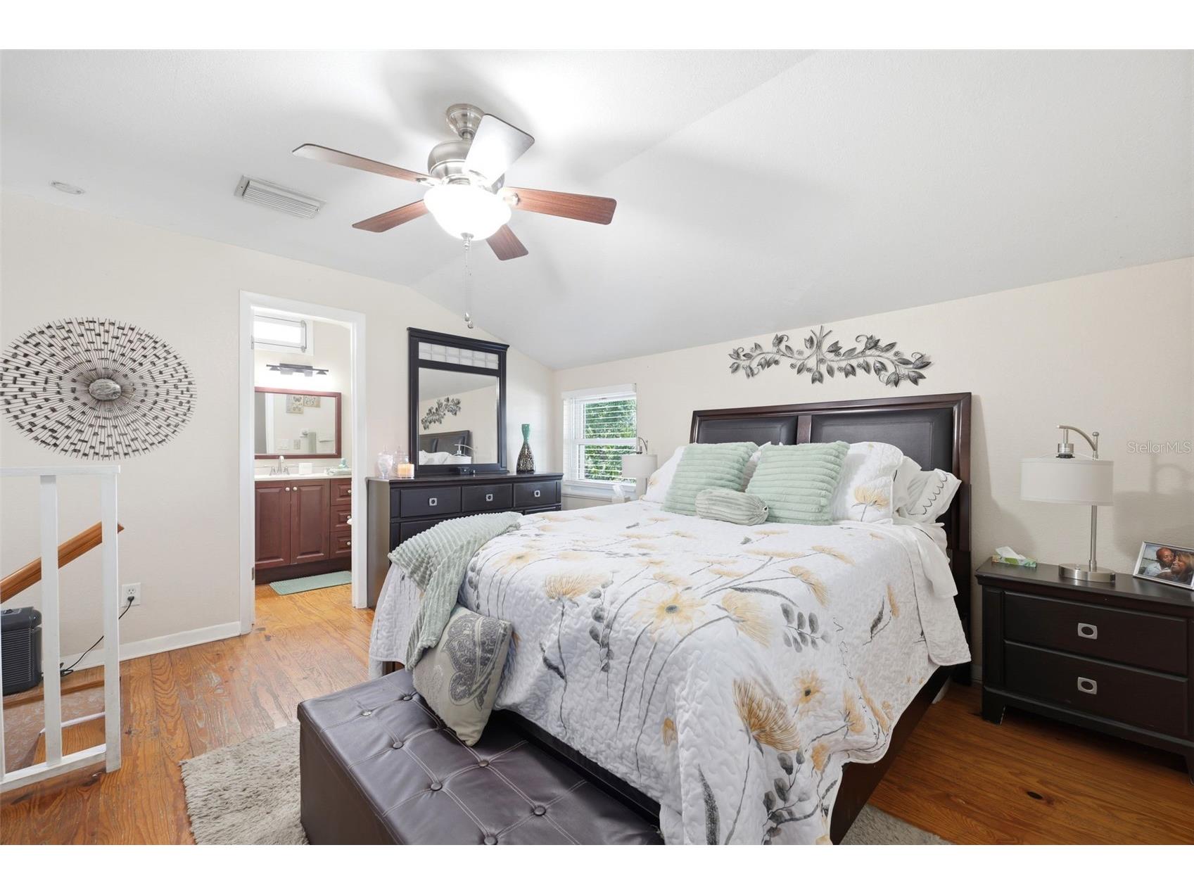 111 69th Avenue N Saint Petersburg FL 33702 TB8510378 image32