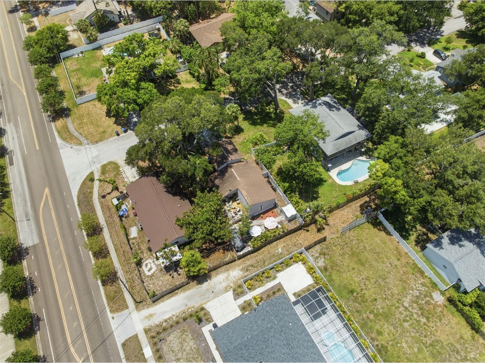 111 69th Avenue N Saint Petersburg FL 33702 TB8510378 image52