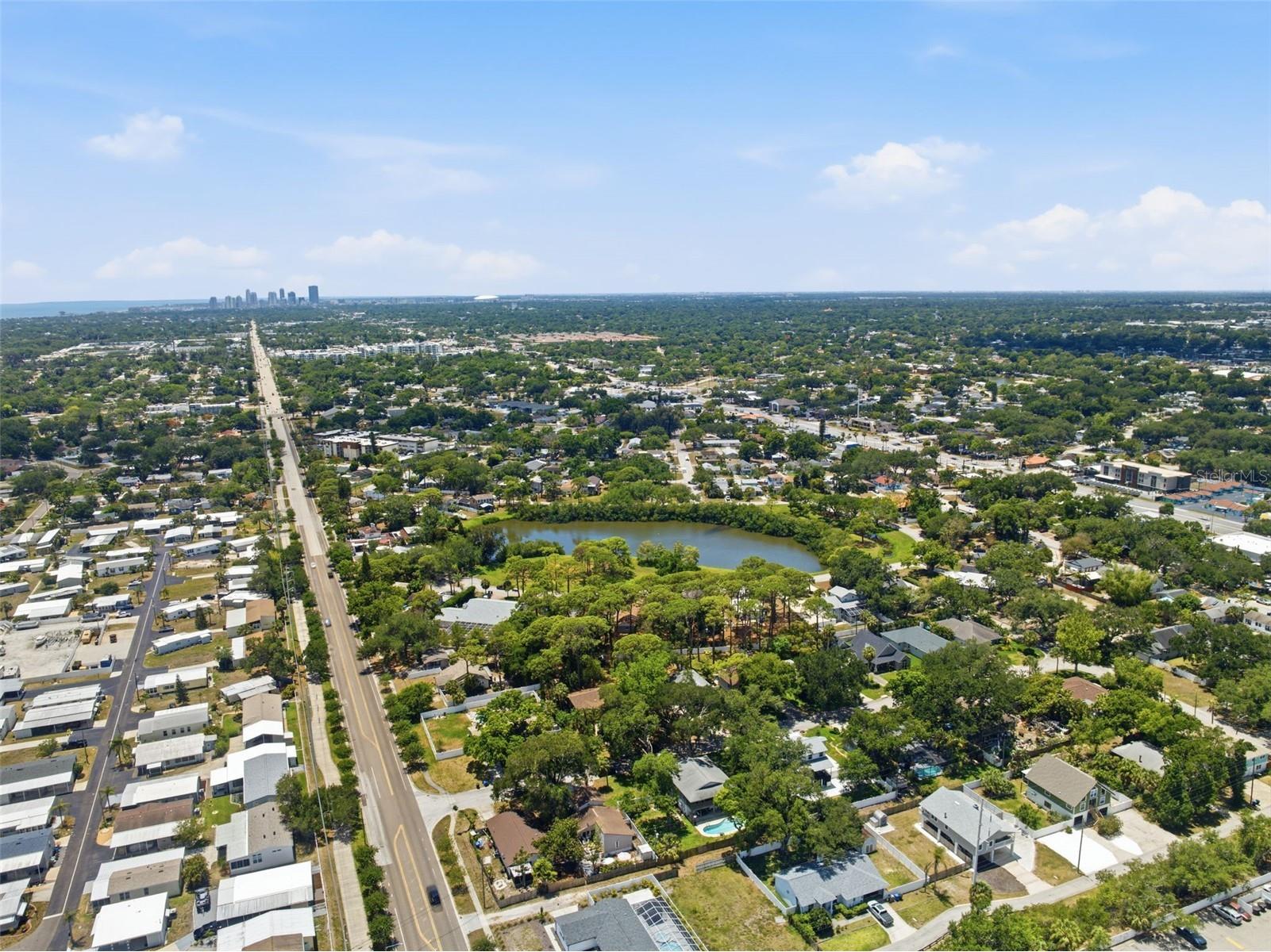 111 69th Avenue N Saint Petersburg FL 33702 TB8510378 image54