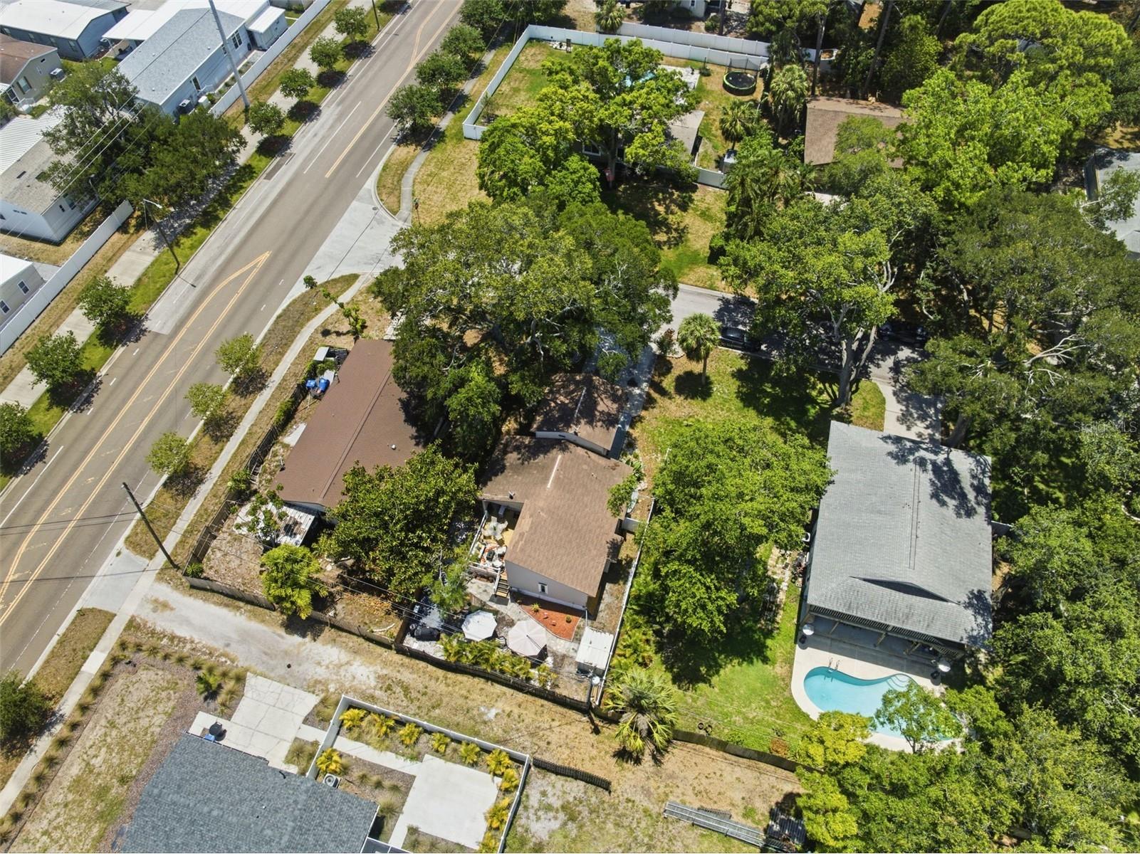 111 69th Avenue N Saint Petersburg FL 33702 TB8510378 image55