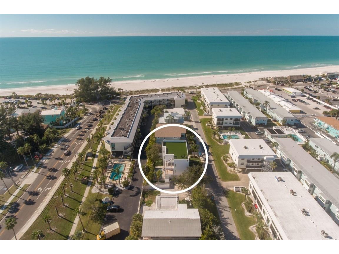 111 6th Street N Bradenton Beach FL 34217 A4655871 image41