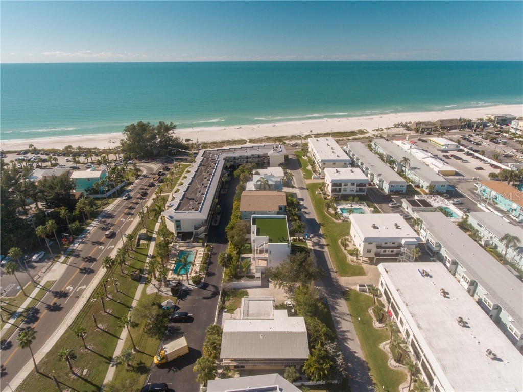 111 6th Street N Bradenton Beach FL 34217 A4655871 image47