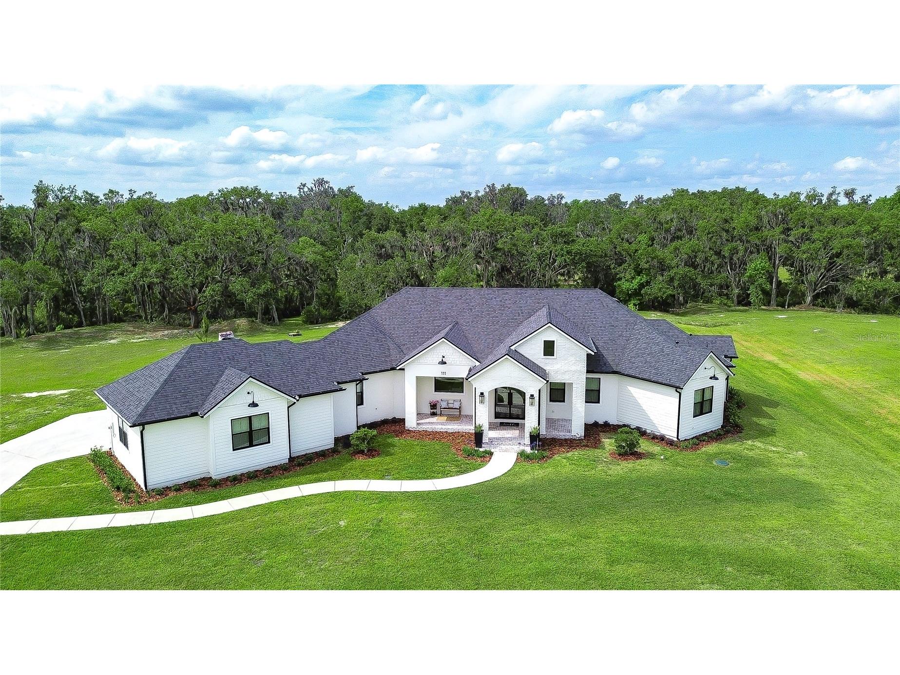 111 Alafia Estates Lane Lithia FL 33547 TB8480118 image1