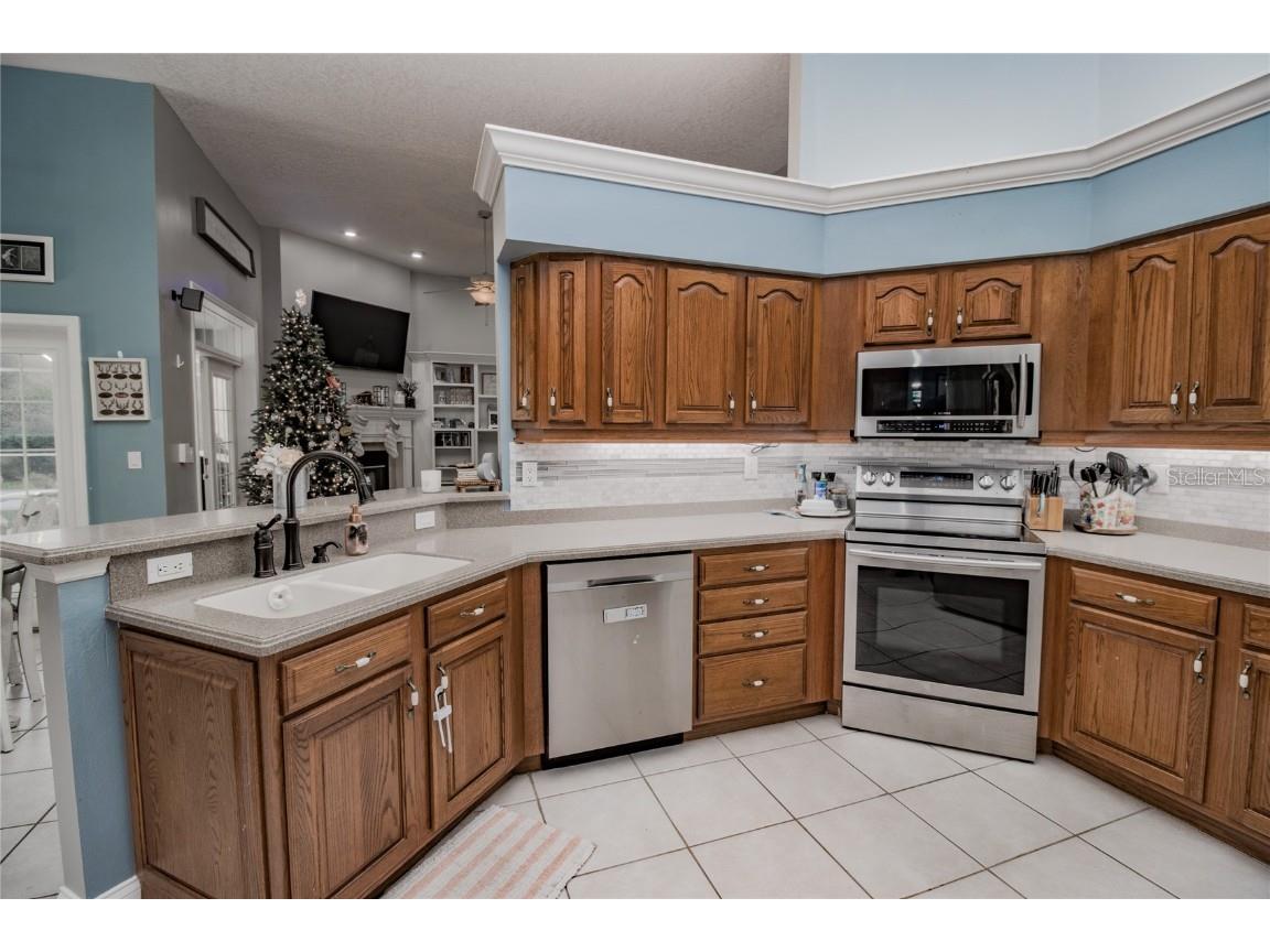 111 Arbor Way Auburndale FL 33823 L4949764 image6