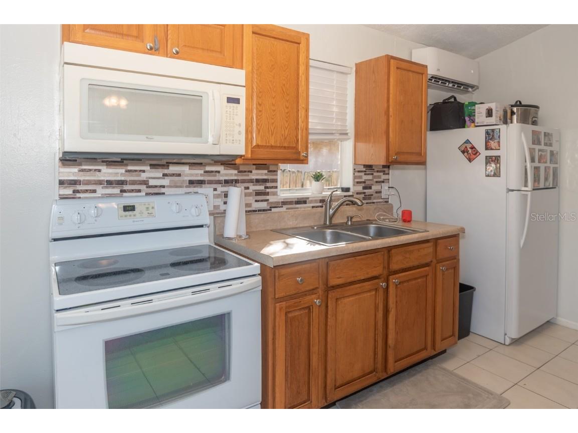 111 Avenida De La Isla Nokomis FL 34275 A4673186 image11