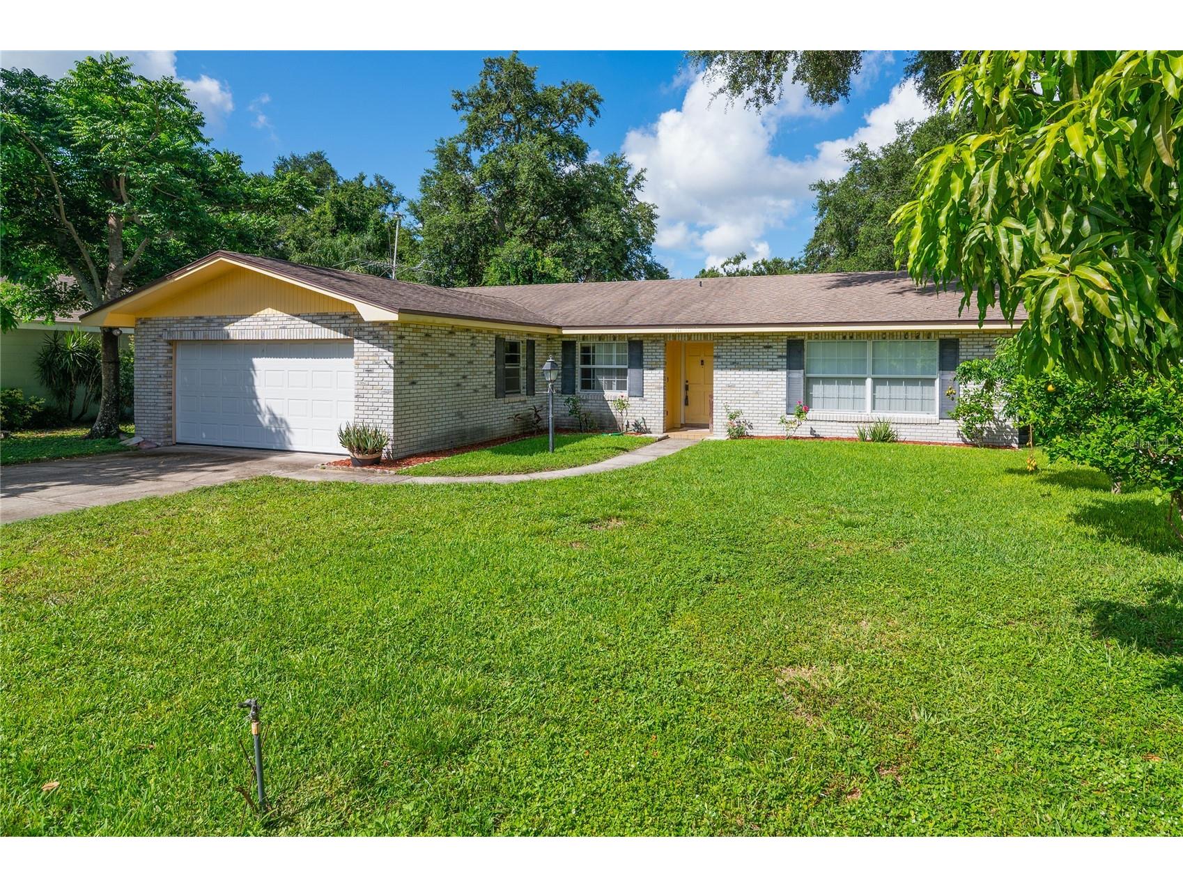 111 Beverly Drive Winter Haven FL 33884 L4953434 image1