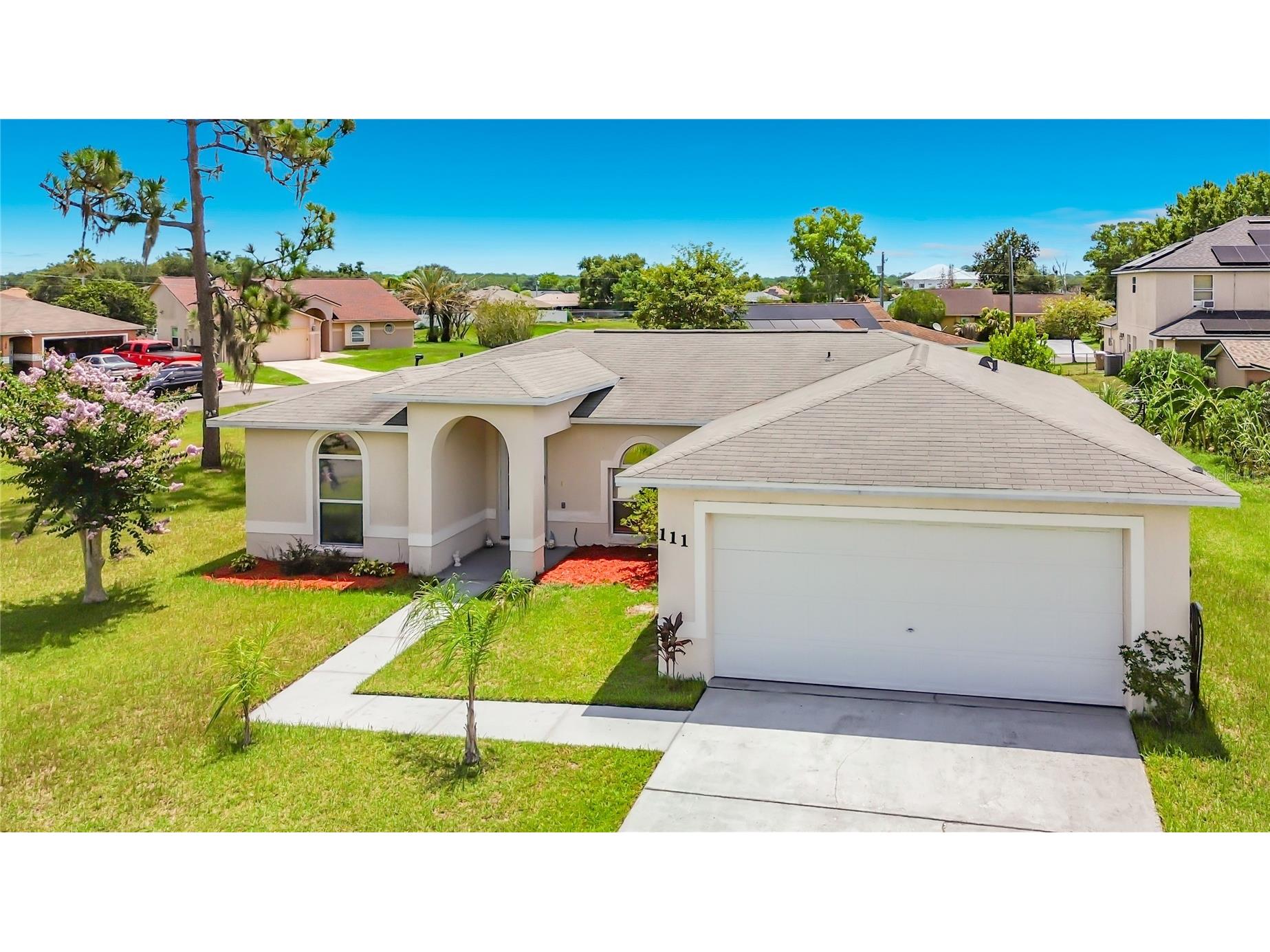 111 Bianca Court Kissimmee FL 34758 S5153254 image2