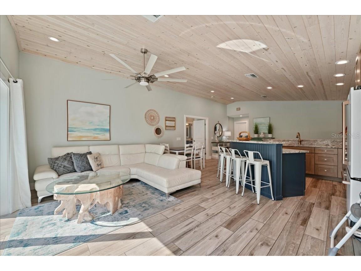 111 Cedar Avenue Anna Maria FL 34216 A4669701 image20