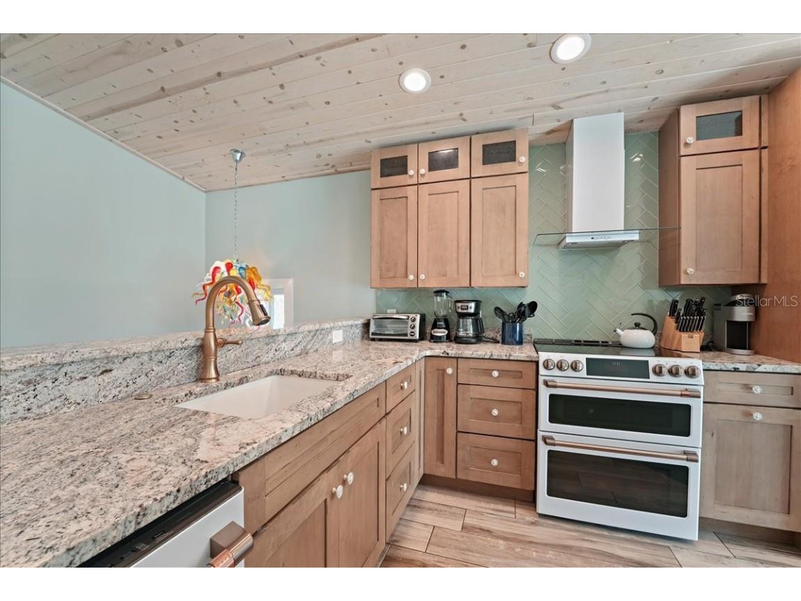 111 Cedar Avenue Anna Maria FL 34216 A4669701 image21