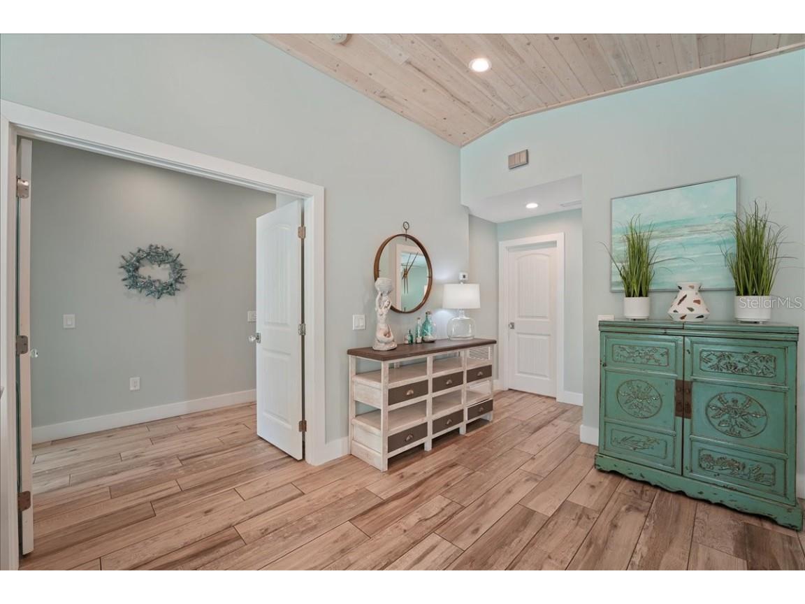 111 Cedar Avenue Anna Maria FL 34216 A4669701 image24