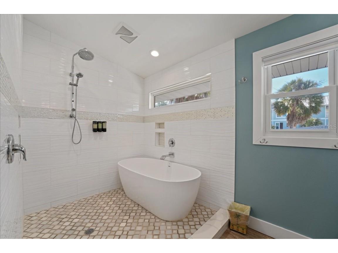 111 Cedar Avenue Anna Maria FL 34216 A4669701 image29