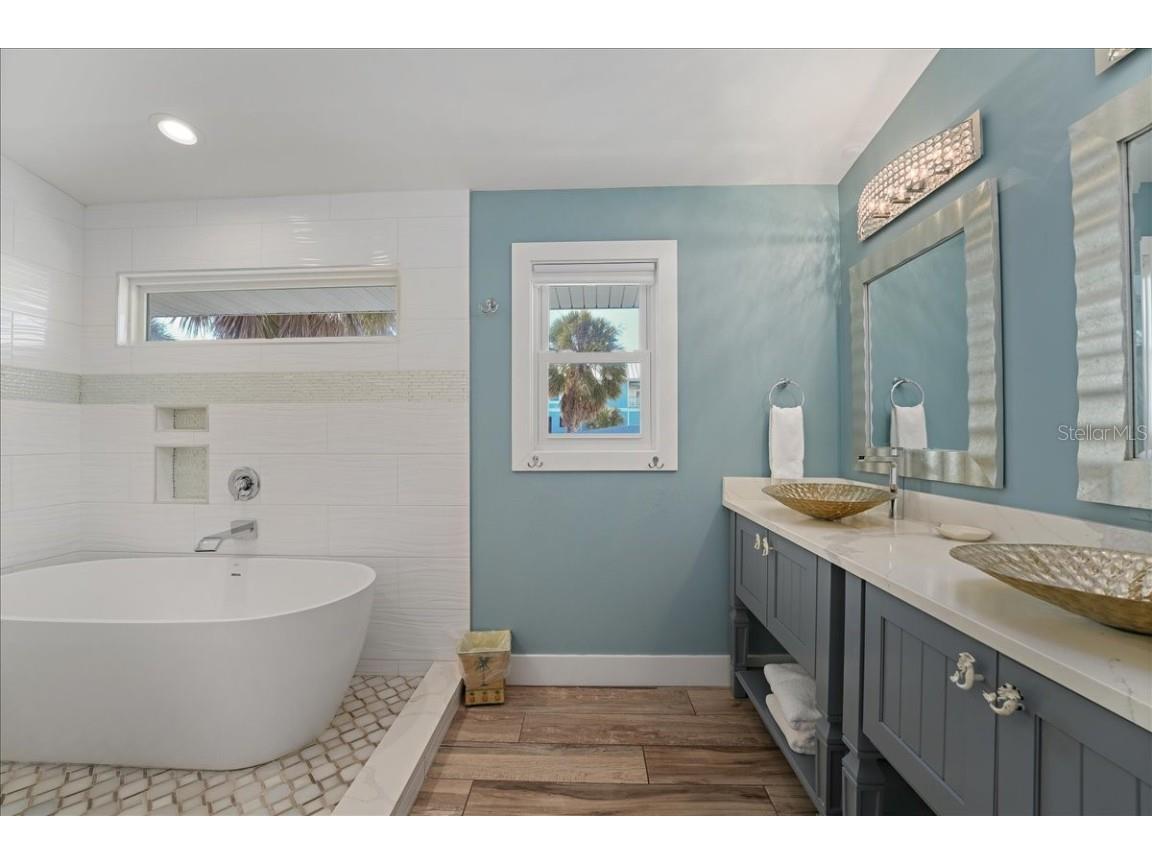 111 Cedar Avenue Anna Maria FL 34216 A4669701 image30