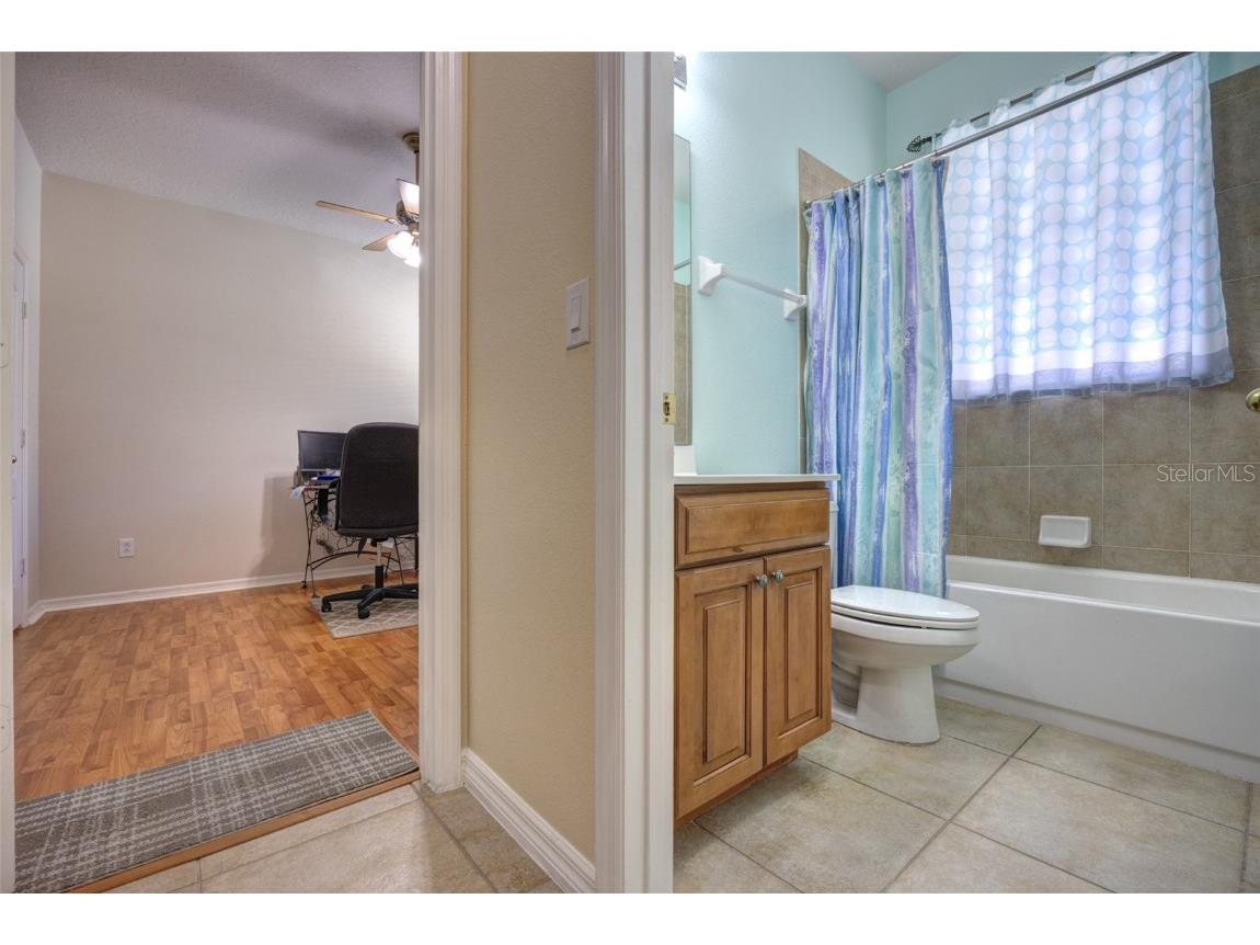 111 Cinnamon Oak Drive Deland FL 32724 V4945961 image34