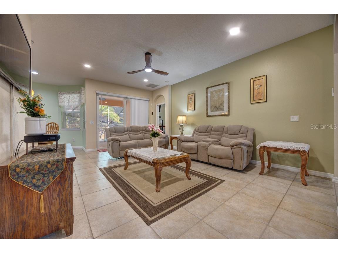 111 Cinnamon Oak Drive Deland FL 32724 V4945961 image9