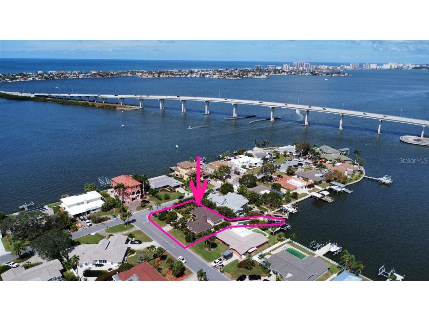 111 Driftwood Lane Largo FL 33770 - CLEARWATER CHANNEL TB8311171 image1