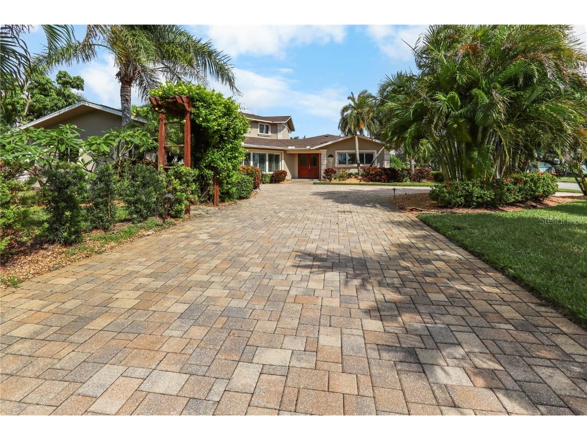 111 Driftwood Lane Largo FL 33770 - CLEARWATER CHANNEL TB8427303 image20