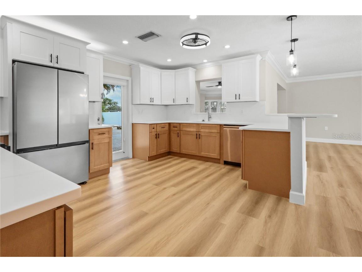 111 Driftwood Lane Largo FL 33770 - CLEARWATER CHANNEL TB8427303 image6