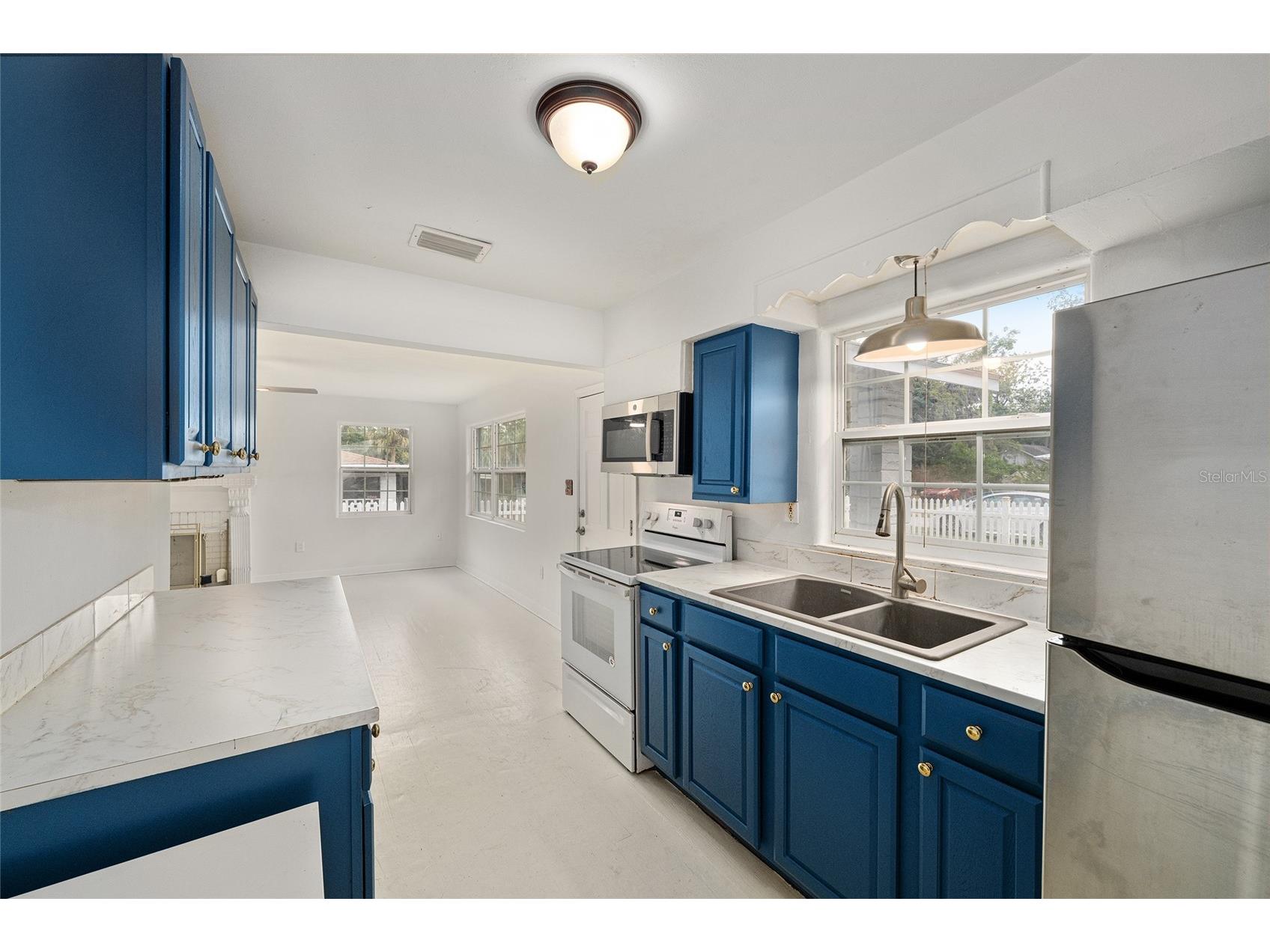 111 E Charlotte Avenue Eustis FL 32726 - LAKE EUSTIS G5109380 image14