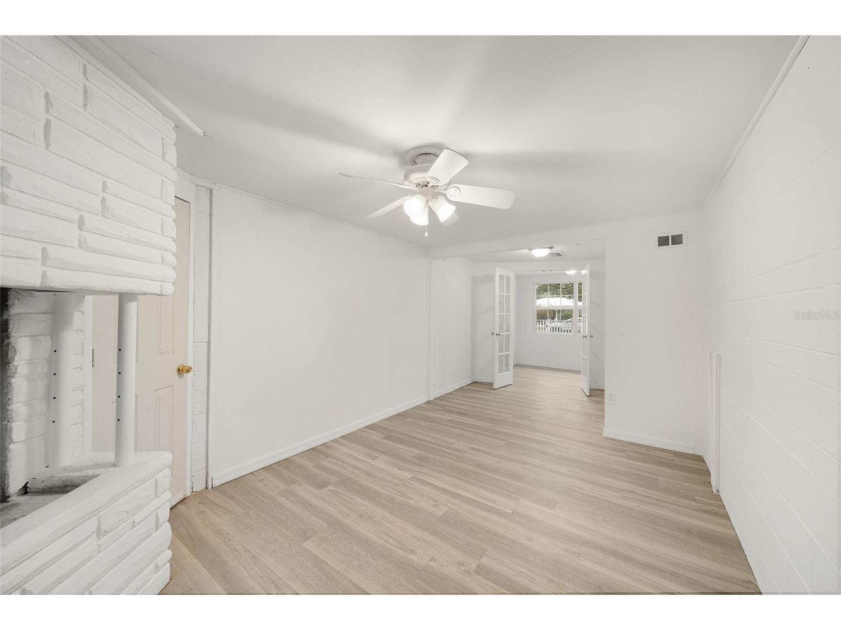 111 E Charlotte Avenue Eustis FL 32726 - LAKE EUSTIS G5109380 image32