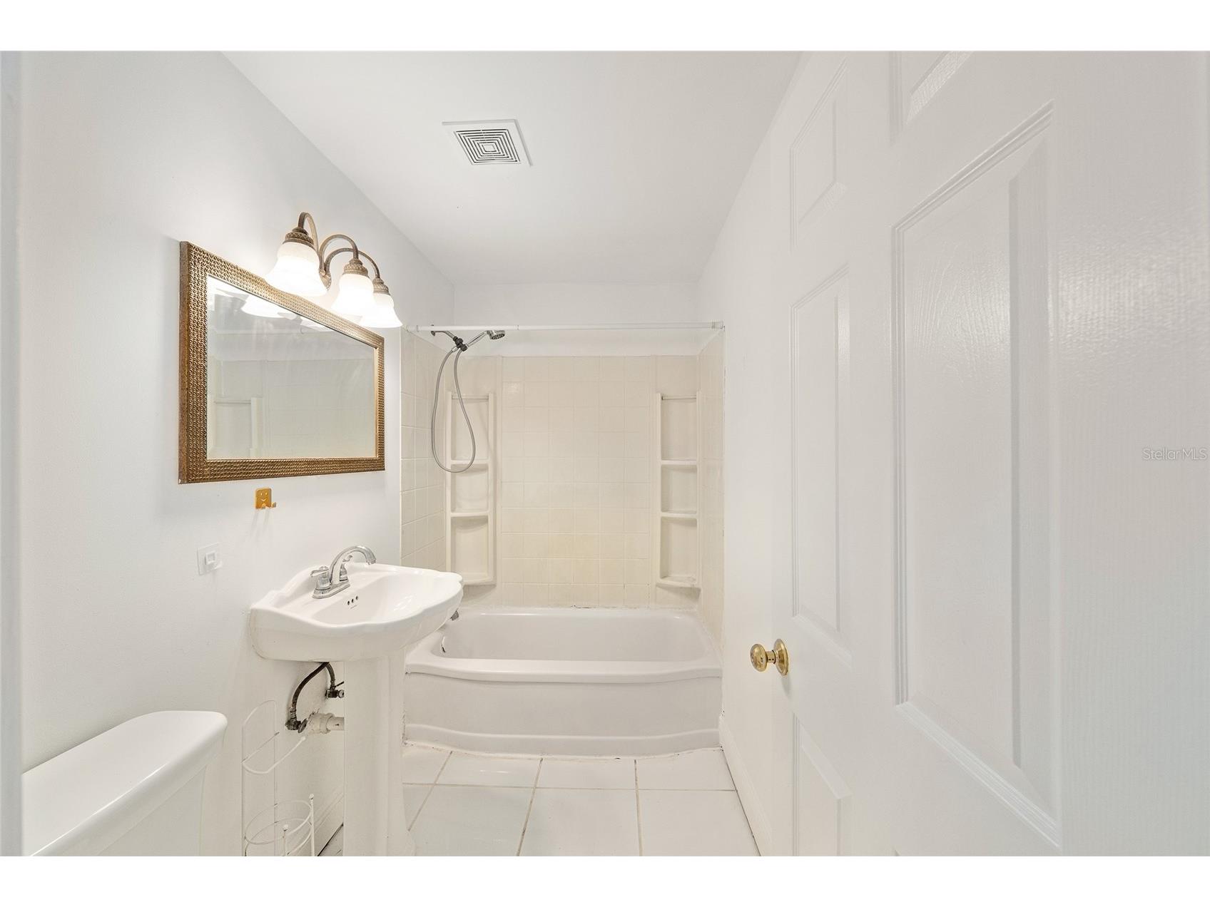 111 E Charlotte Avenue Eustis FL 32726 - LAKE EUSTIS G5109380 image37